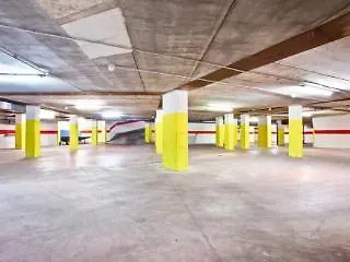 فندق Continental 3*