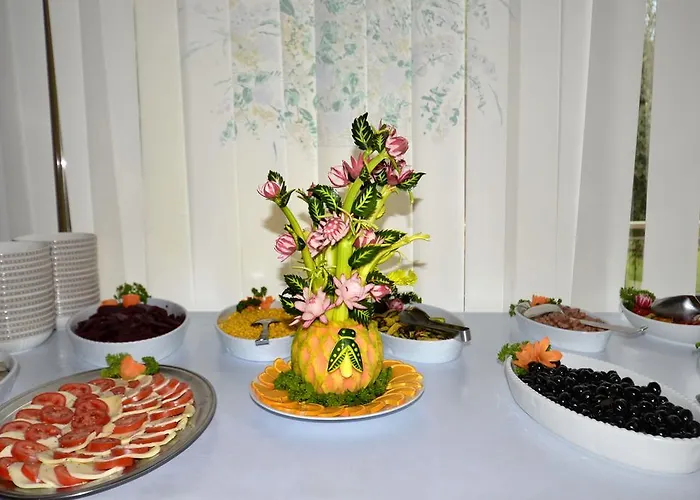 Continental Hotel 3*